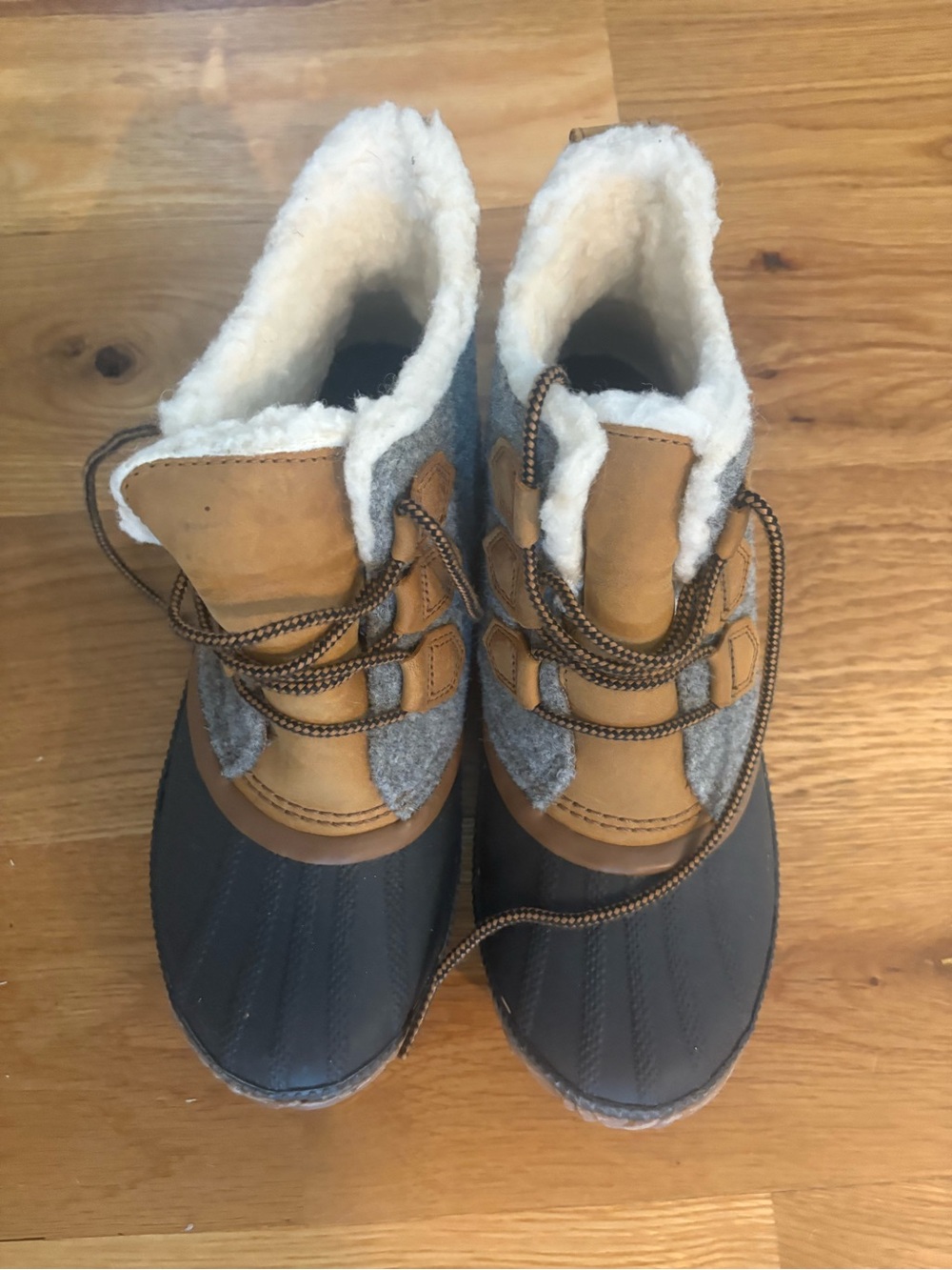 Sorel Two-Tone Brown and Gray Women's Winter Lace-Up Boots